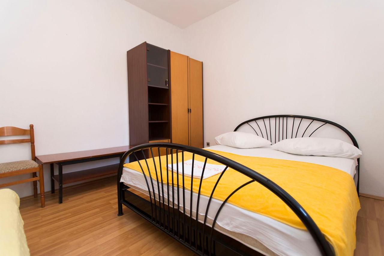 Stanici Beach Apartments Omiš Exteriör bild